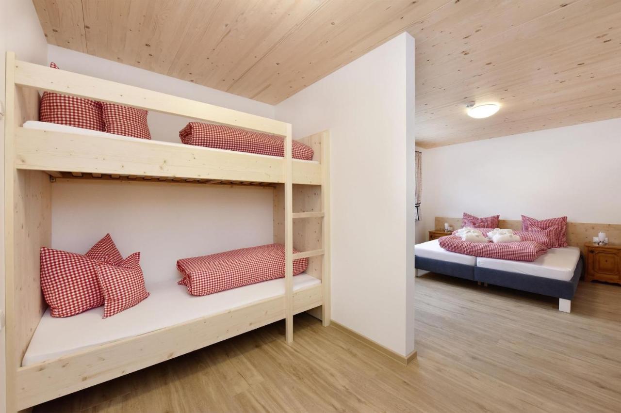 Appartements Valluela Montafon ซังคท์กัลเลนเคียร์ช ภายนอก รูปภาพ