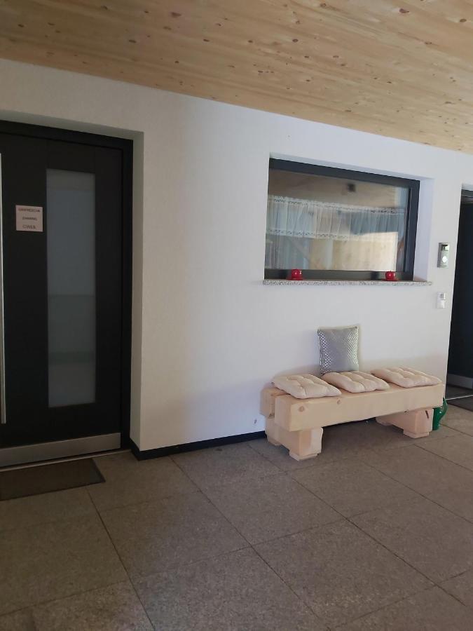 Appartements Valluela Montafon ซังคท์กัลเลนเคียร์ช ภายนอก รูปภาพ